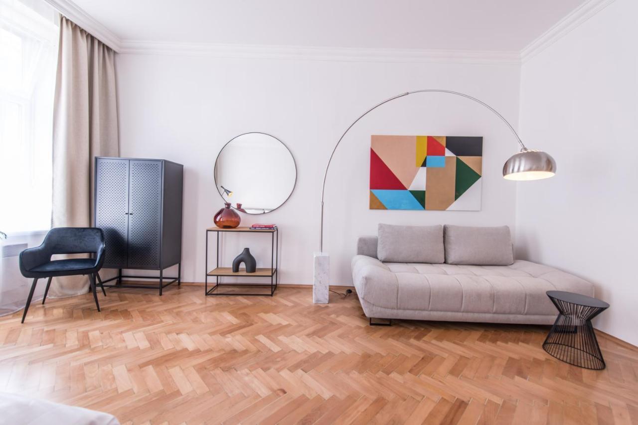 New Design Apt - Central Location Wenceslas Square プラハ エクステリア 写真