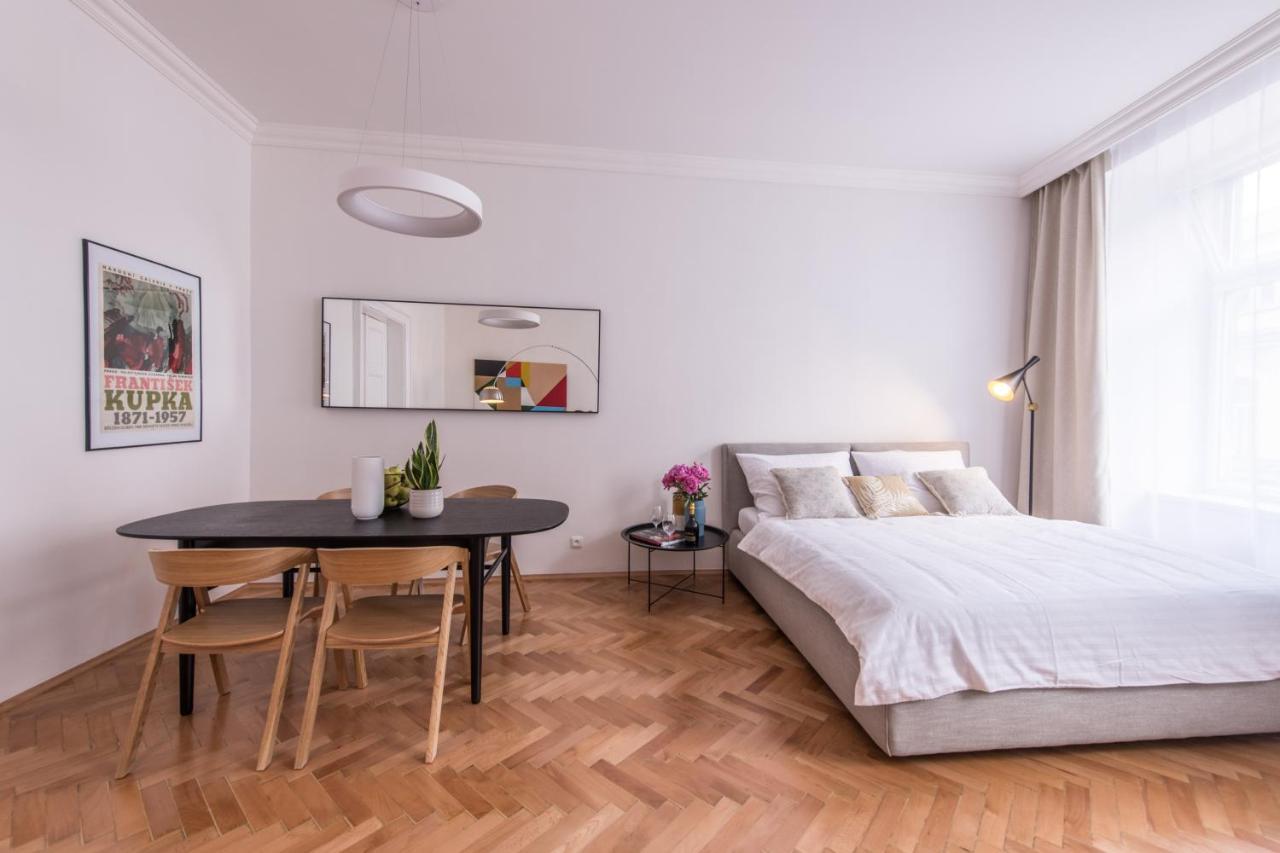 New Design Apt - Central Location Wenceslas Square プラハ エクステリア 写真